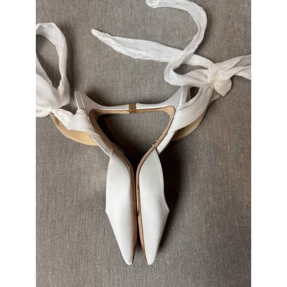 Badgley Mischka Womens Blaze Stiletto Heels US Size 7 EU 37 White Satin Bow - Picture 7 of 12
